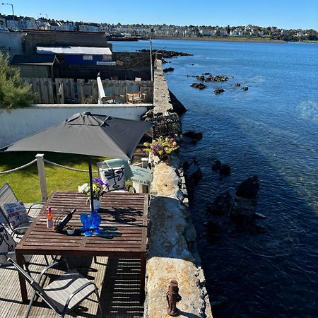 Splash Cottage Beach House With Sea Lapping Garden 뱅거 외부 사진